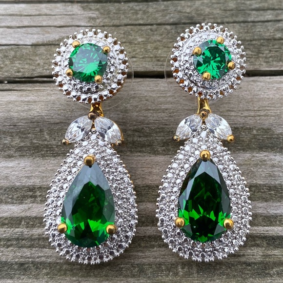Emerald CZ drop earrings converts to studs or dangle halo gold tone - Picture 14 of 14